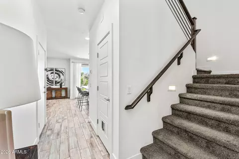 Entry Way - 764 N Blackbird Dr, Gilbert, AZ 85234 photo 1 of 6