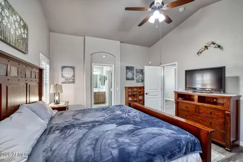 Bedroom - 2206 E Ruby Ln, Phoenix, AZ 85024 photo 2 of 4