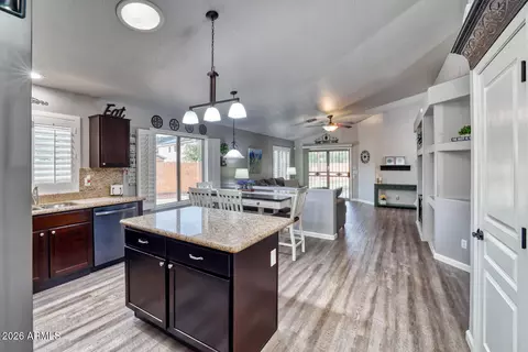 Kitchen - 2206 E Ruby Ln, Phoenix, AZ 85024 photo 4 of 4