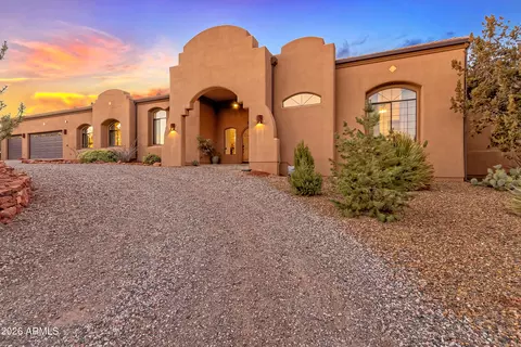 2 Chrysona Ln, Sedona, AZ 86336