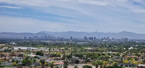 7035 N 23rd Pl, Phoenix, AZ 85020