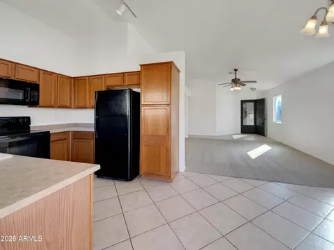 Kitchen - 9728 E Kiva Ave, Mesa, AZ 85209 photo 2 of 2