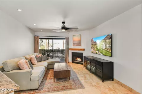 Living - 3235 E Camelback Rd #218, Phoenix, AZ 85018 photo 1 of 2
