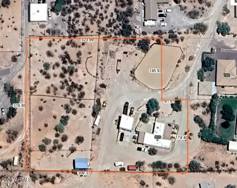 805 W Palo Verde Dr, Wickenburg, AZ 85390