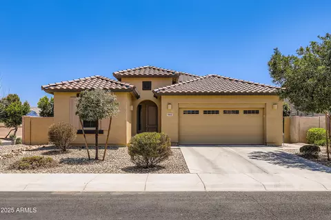 7665 W Fetlock Trl, Peoria, AZ 85383