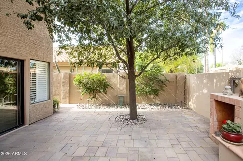 56 E Dawn Dr, Tempe, AZ 85284 photo 5
