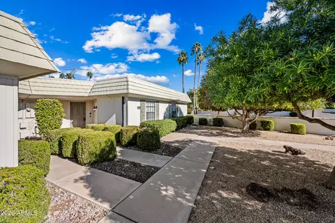 17056 N 107th Ave, Sun City, AZ 85373