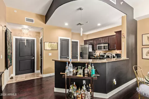 945 E Playa Del Norte Dr #1003, Tempe, AZ 85281
