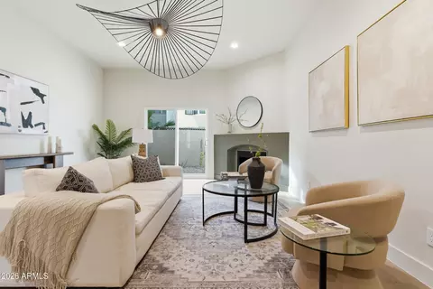 3415 N 36th St #3, Phoenix, AZ 85018