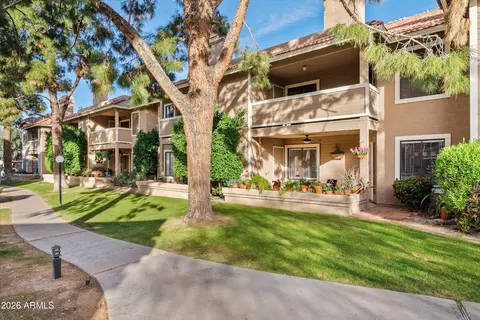 Exterior - 5230 E Brown Rd #117, Mesa, AZ 85205 photo 5 of 8