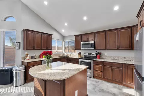 Kitchen - 11029 E Decatur St, Mesa, AZ 85207 photo 4 of 6