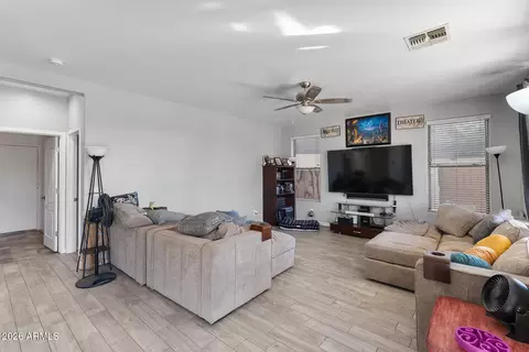 Entry Way - 11029 E Decatur St, Mesa, AZ 85207 photo 3 of 9