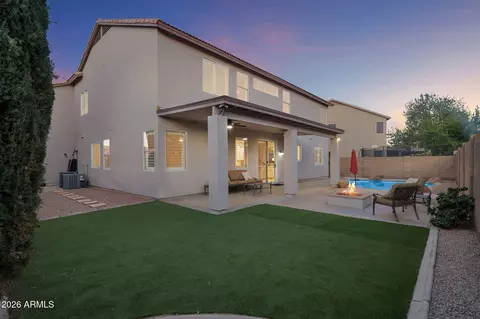 Exterior - 2845 E Michelle Way, Gilbert, AZ 85234 photo 2 of 4