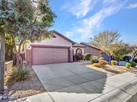 3825 W Desert Creek Ln, Phoenix, AZ 85086