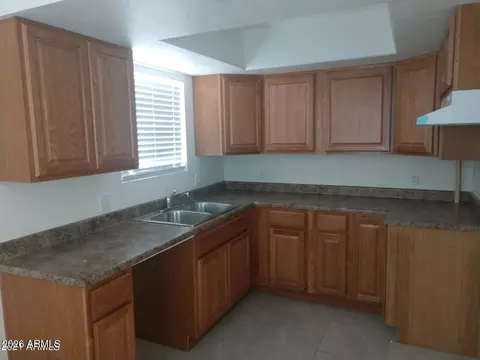 Kitchen - 2560 S Yavapai Rd, Apache Junction, AZ 85119 photo 4 of 4