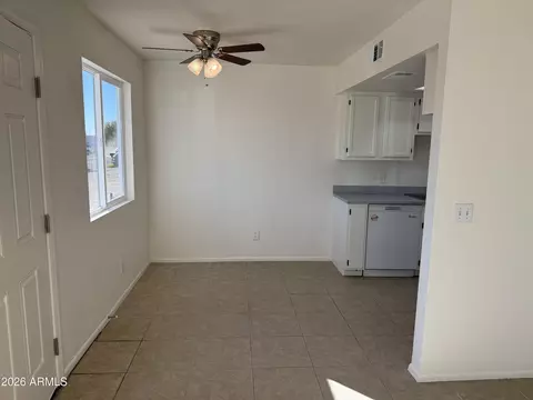 Dining - 2560 S Yavapai Rd, Apache Junction, AZ 85119 photo 1 of 1