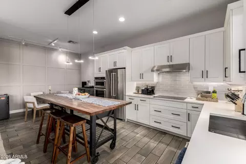 Kitchen - 3132 E Cheryl Dr, Phoenix, AZ 85028 photo 2 of 4