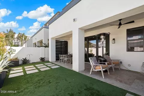 Exterior - 3132 E Cheryl Dr, Phoenix, AZ 85028 photo 4 of 11