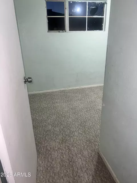 18 E Valencia Dr, Phoenix, AZ 85042 photo 6