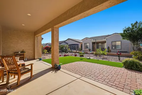 Exterior - 4715 E Narrowleaf Dr, Gilbert, AZ 85298 photo 2 of 7