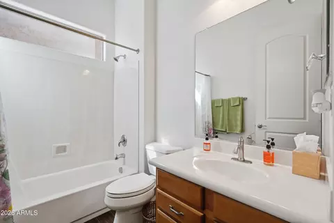 Bath - 4715 E Narrowleaf Dr, Gilbert, AZ 85298 photo 1 of 2