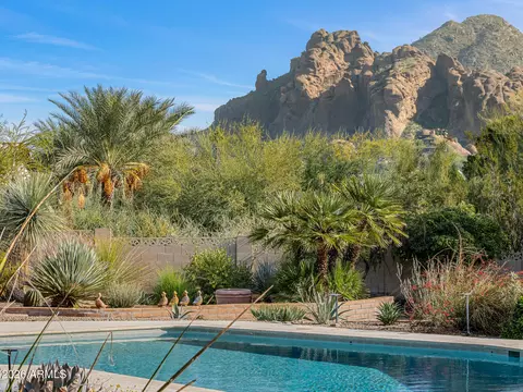 3921 E San Miguel Ave, Paradise Valley, AZ 85253