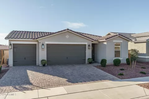 17851 W Red Fox Rd, Surprise, AZ 85387