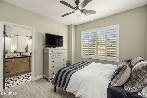 Bedroom - 3980 E Navigator Ln, Phoenix, AZ 85050 photo 3 of 6