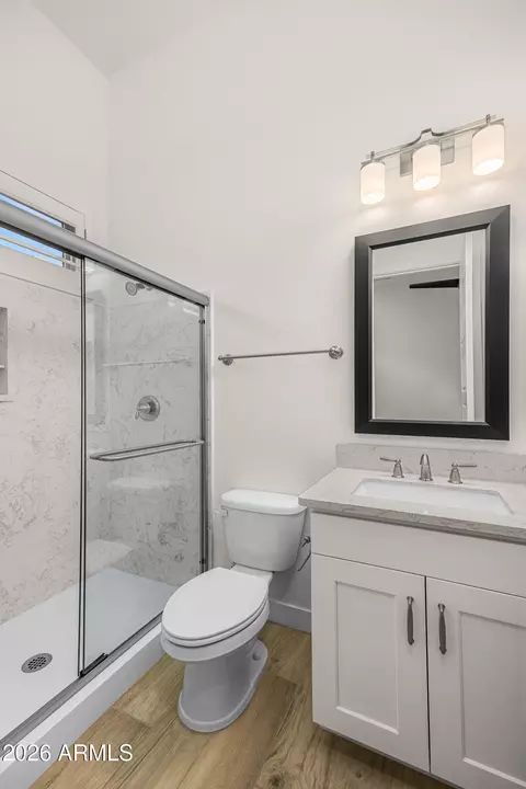 Bath - 8125 E Jaeger St, Mesa, AZ 85207 photo 5 of 6