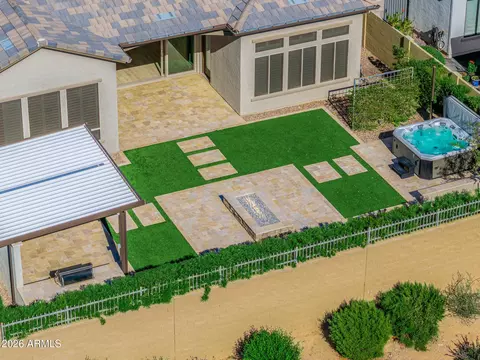 Exterior - 8125 E Jaeger St, Mesa, AZ 85207 photo 6 of 7