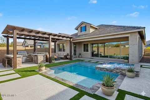 Exterior - 8032 E June Cir, Mesa, AZ 85207 photo 6 of 7