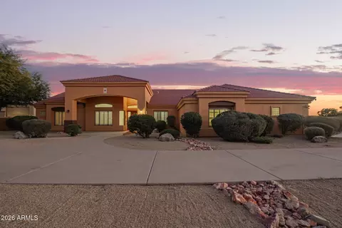 9537 W Electra Ln, Peoria, AZ 85383