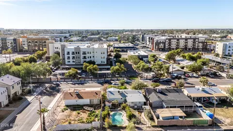 View/Area - 2136 E Lemon St, Tempe, AZ 85281 photo 7 of 14
