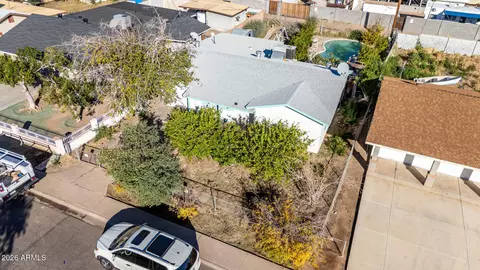 View/Area - 2136 E Lemon St, Tempe, AZ 85281 photo 3 of 14