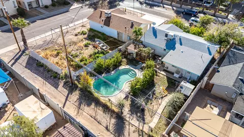 View/Area - 2136 E Lemon St, Tempe, AZ 85281 photo 5 of 14