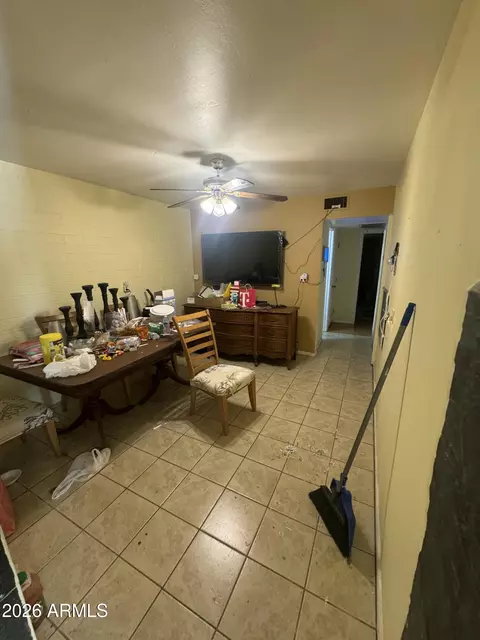 Dining - 2136 E Lemon St, Tempe, AZ 85281 photo 1 of 2