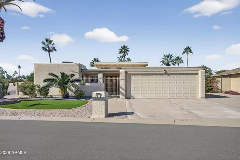 26026 S Jardin Dr, Sun Lakes, AZ 85248