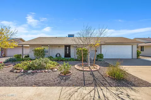 10013 W Mission Ln, Sun City, AZ 85351