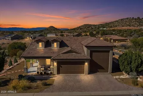 6150 N Stratford Ct, Rimrock, AZ 86335