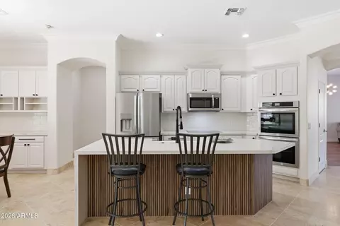 Kitchen - 2007 W Blaylock Dr, Phoenix, AZ 85085 photo 2 of 4