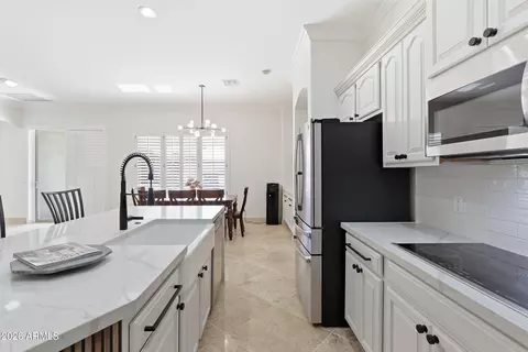 Kitchen - 2007 W Blaylock Dr, Phoenix, AZ 85085 photo 4 of 4