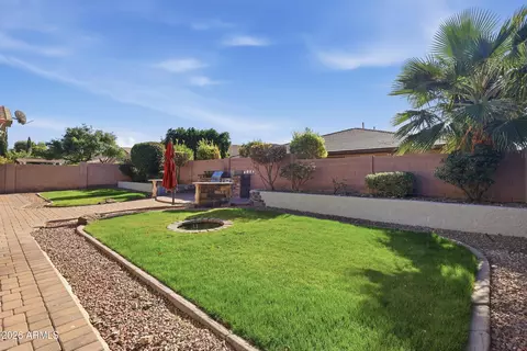 Exterior - 2007 W Blaylock Dr, Phoenix, AZ 85085 photo 2 of 6