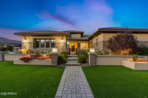 Exterior - 2052 E Crescent Way, Gilbert, AZ 85298 photo 11 of 15