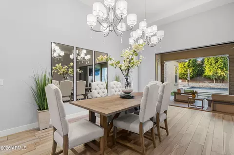 Dining - 2052 E Crescent Way, Gilbert, AZ 85298 photo 3 of 6
