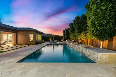 Exterior - 2052 E Crescent Way, Gilbert, AZ 85298 photo 12 of 15