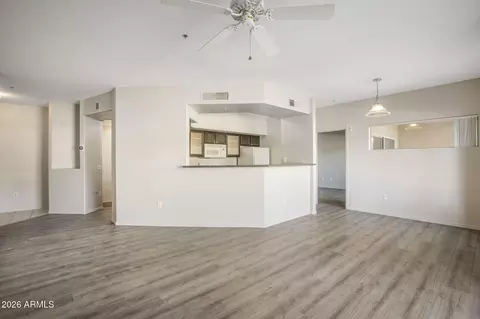 4644 N 22nd St #1017, Phoenix, AZ 85016
