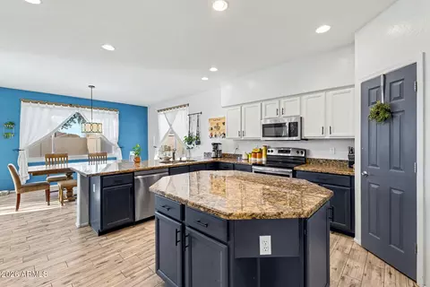7363 E Lobo Ave, Mesa, AZ 85209 photo 2