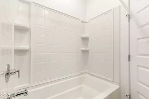 Bath - 9525 E Tesla Ave, Mesa, AZ 85212 photo 4 of 4