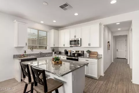 1808 N Menze Ln, Casa Grande, AZ 85122