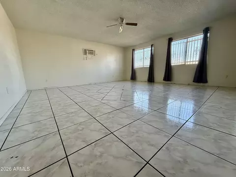 Living - 29 Euclid Ave, Phoenix, AZ 85042 photo 4 of 5